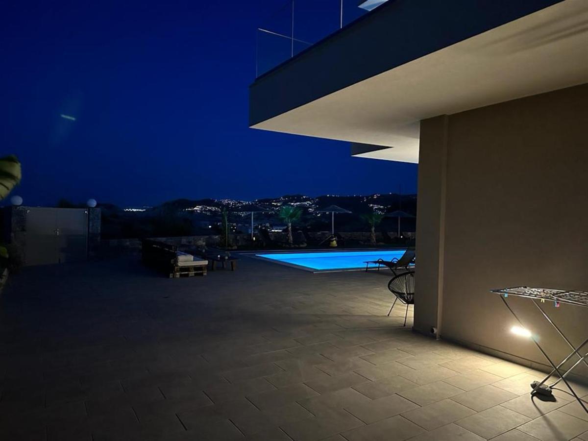 Villa Pelagia Sea View Agia Pelagia  Exterior photo